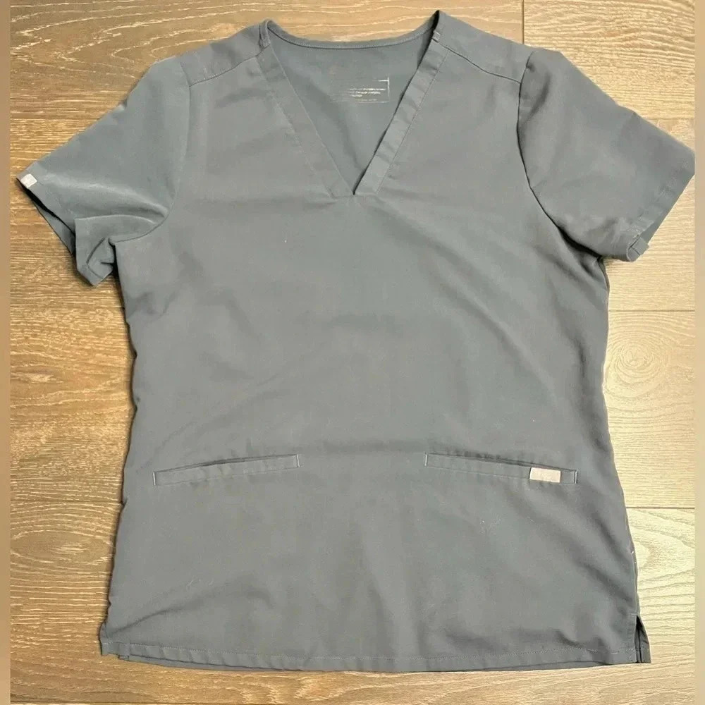 Figs Scrubs Three-Pocket Scrub Top™